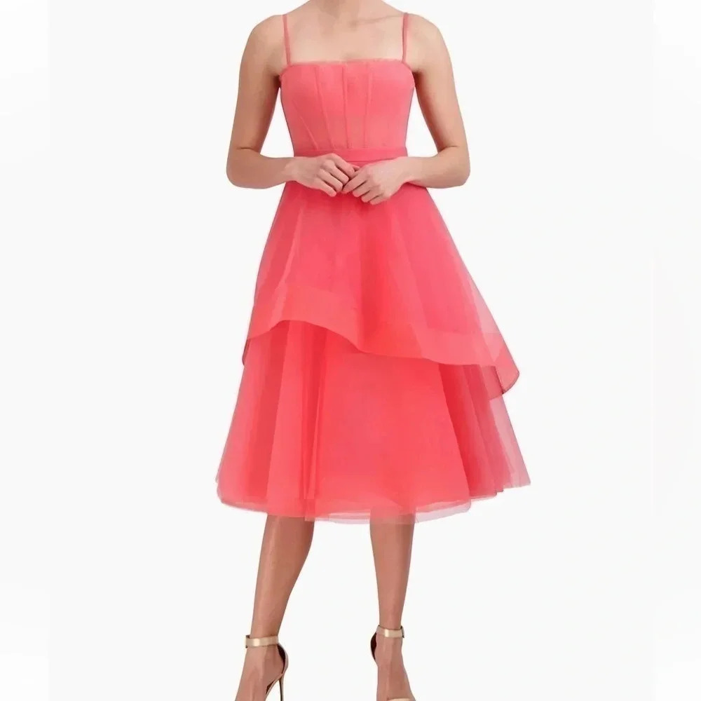 BCBGMAXAZRIA Marian Bustier Coral Fit and Flare Corset Evening Dress. Size 4